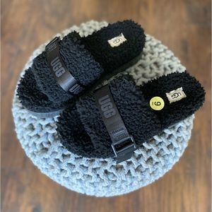 Oh Fluffita Ugg Womens sz. 9 Sherpa New, Never Worn Wear indoors and outside!
